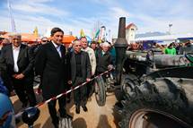 29. 3. 2015, Komenda – Predsednik republike obiskal 20. Spomladanski kmetijsko obrtniki sejem v Komendi (STA/Ane Malovrh)